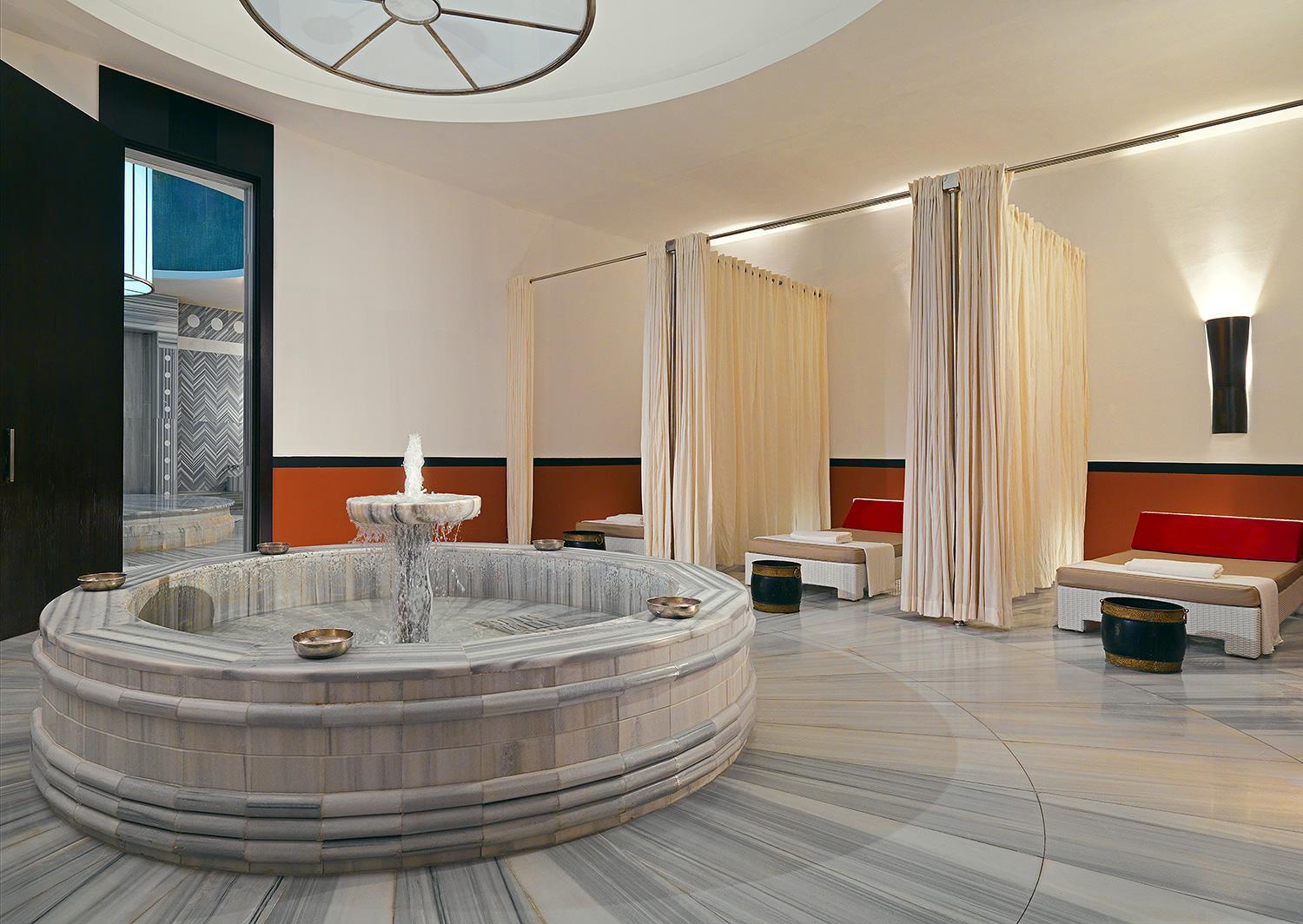 Sheraton Batumi Hotel Bagian luar foto