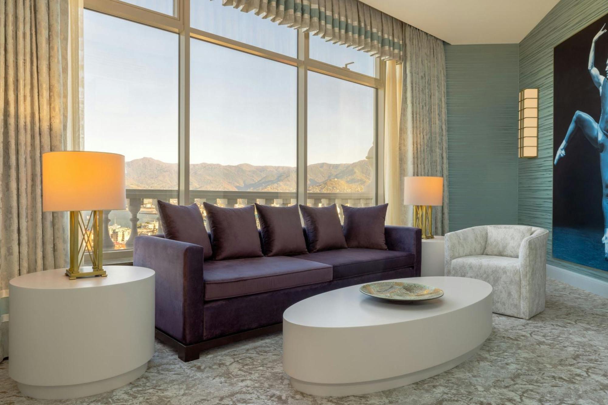 Sheraton Batumi Hotel Bagian luar foto A 3D rendering of a living room